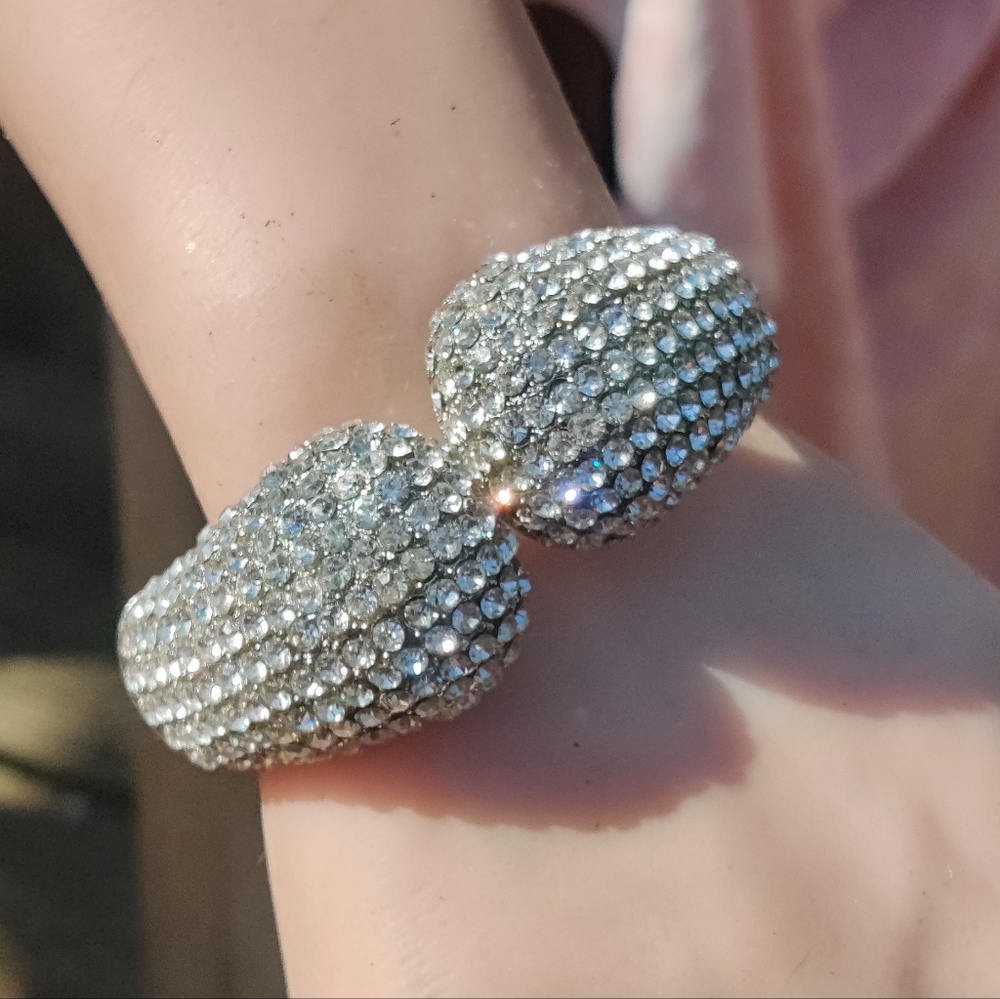 Vintage crystal clamper bracelet